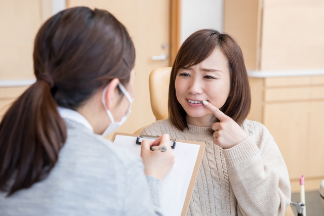 1本だけ色が違う歯、気になっていませんか？